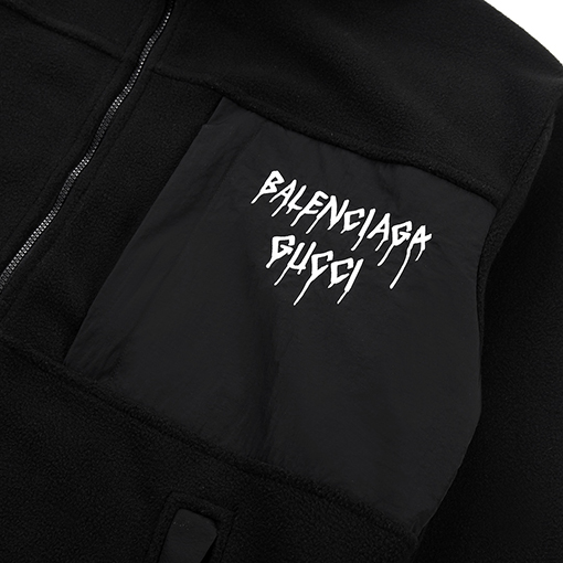 コラボの限定商品 GUCCI  x BALENCIAGA服偽物,胸の前の大きなポケット