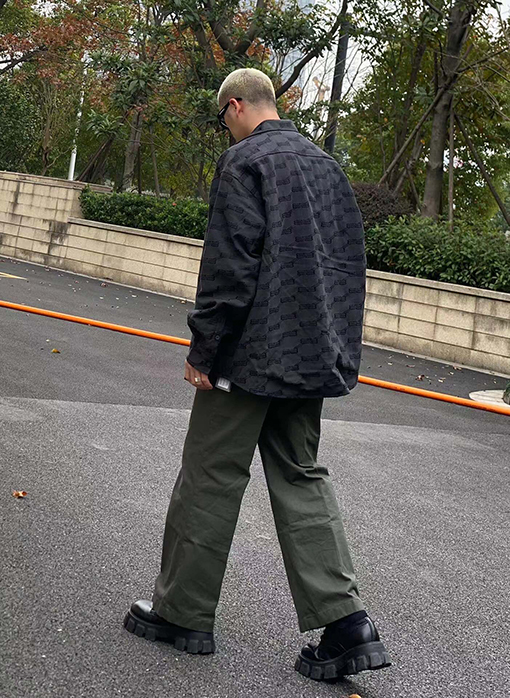 バレンシアガ服スーパーコピー 秋冬 中綿 人気 シャツ BLCG BBロゴ