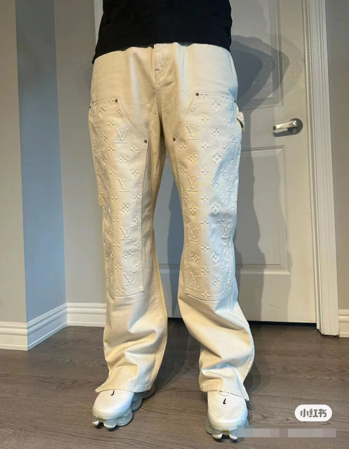 ヴィトン偽物 　デニムパンツメンズファッション モノグラムプリントポイント