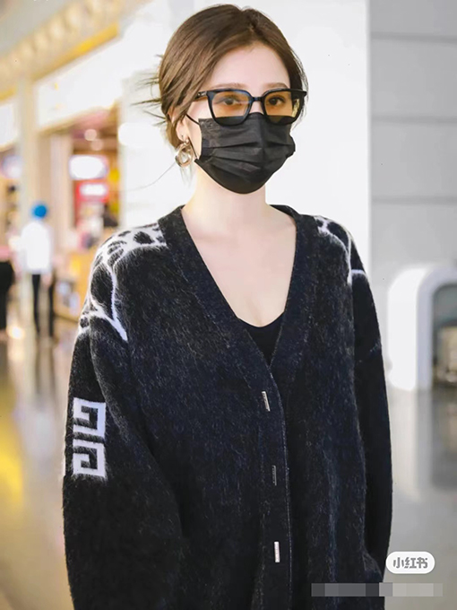 ジバンシイ服コピーニットカーディガン GIVENCHYロゴ