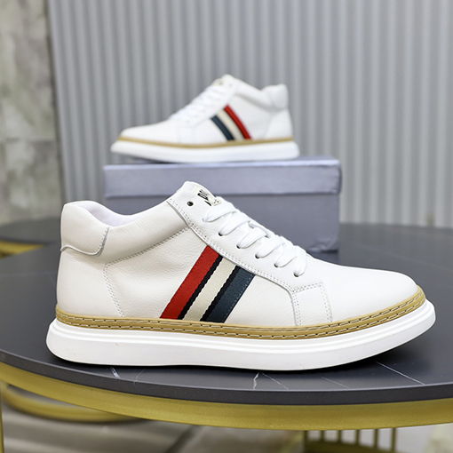 プラダ シューズ スーパーコピー メンズスニーカー pradaテープポイント 45サイズオーダーメイド