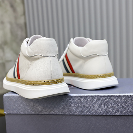 プラダ シューズ スーパーコピー メンズスニーカー pradaテープポイント 45サイズオーダーメイド