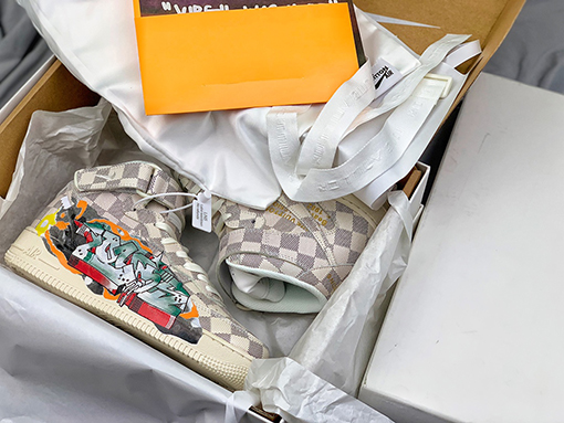 ルイヴィトンシューズ コピー LVモノグラム   LV x Nike Air Force1スーパーコピー