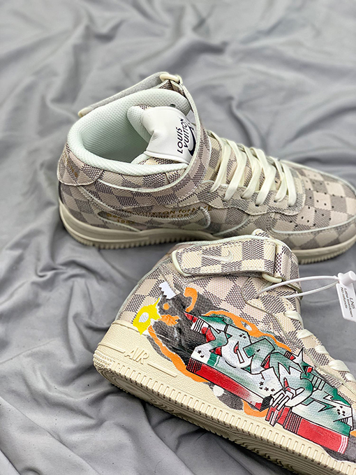 ルイヴィトンシューズ コピー LVモノグラム   LV x Nike Air Force1スーパーコピー