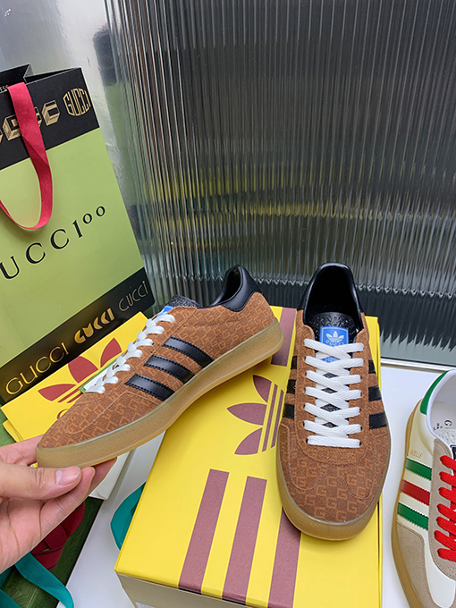 復古系 アディダス×グッチコラボレーション ガゼルスニーカースーパーコピー   Gazelle　3カラー