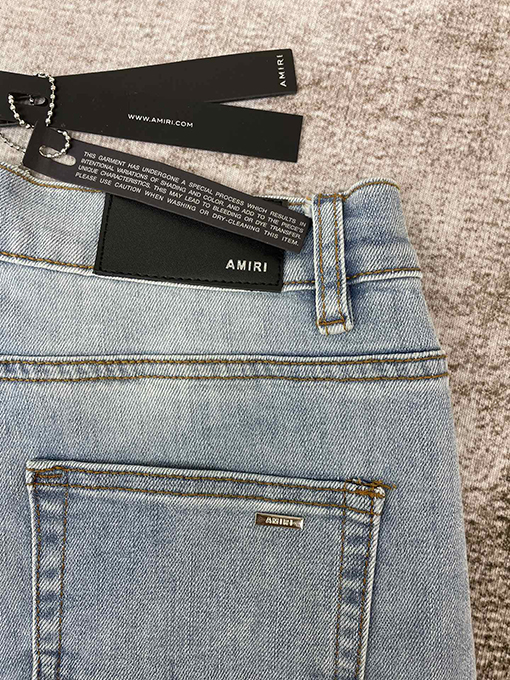 アミリデニムパンツコピー AMIRIロゴプリント