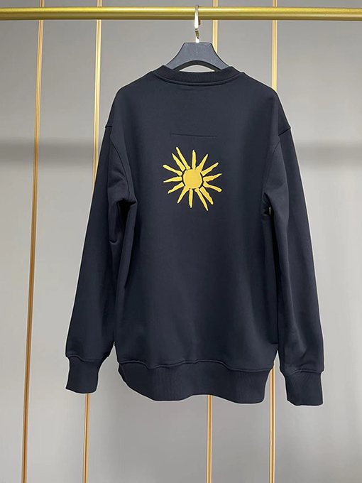 ジバンシイ服スーパーコピー GIVENCHY刺繍ロゴ スウェットTシャツ