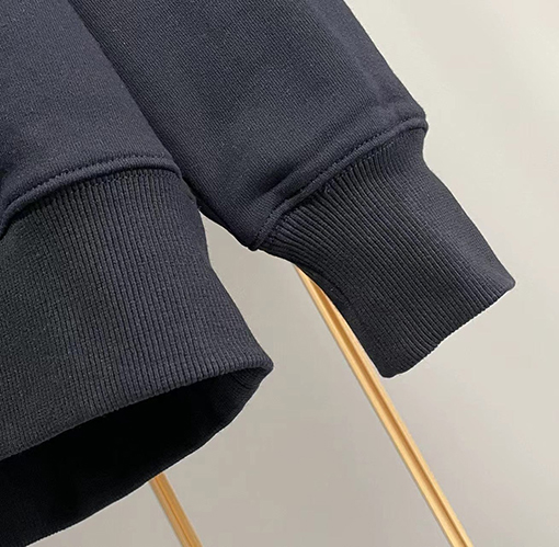 ジバンシイ服スーパーコピー GIVENCHY刺繍ロゴ スウェットTシャツ
