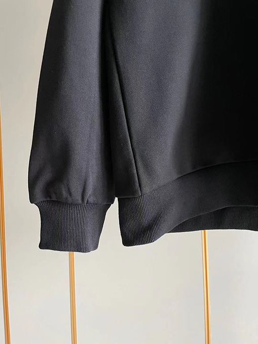 ジバンシイ服スーパーコピー GIVENCHY刺繍ロゴ スウェットTシャツ