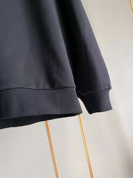 ジバンシイ服スーパーコピー GIVENCHY刺繍ロゴ スウェットTシャツ