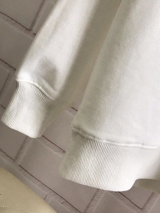 ジバンシイ服スーパーコピー GIVENCHY刺繍ロゴ スウェットTシャツ