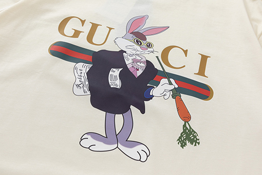 ウサギ年限定  グッチ 半袖Tシャツ gucciプリント