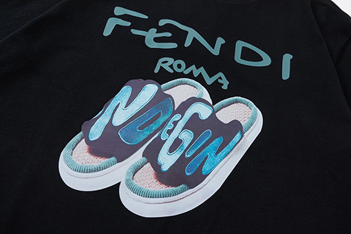 入荷  フェンディ服コピー 半袖Tシャツ FENDI プリント