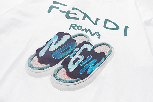 入荷  フェンディ服コピー 半袖Tシャツ FENDI プリント