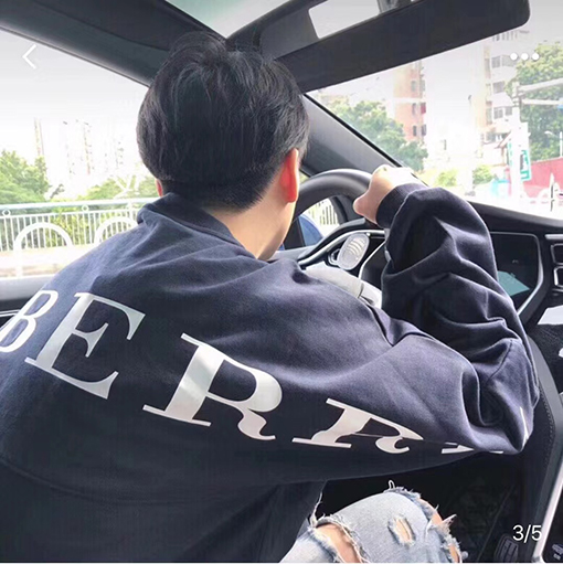 バーバリー長袖 Tシャツの通販 BURBERRYビッグロゴ