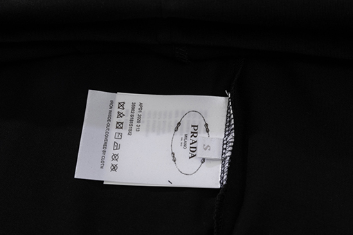 人気再燃!! プラダ半袖Tシャツメンズファッション通販PRADAゴロ