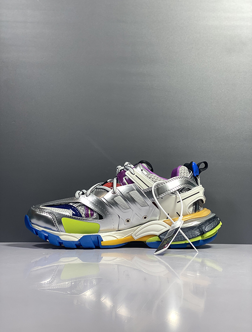 新品!!バレンシアガコピー 激安通販  スニーカー シューズ Balenciaga3.0