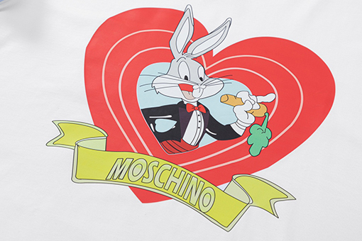 23新品!!モスキーノスーパーコピー 半袖 Tシャツの通販