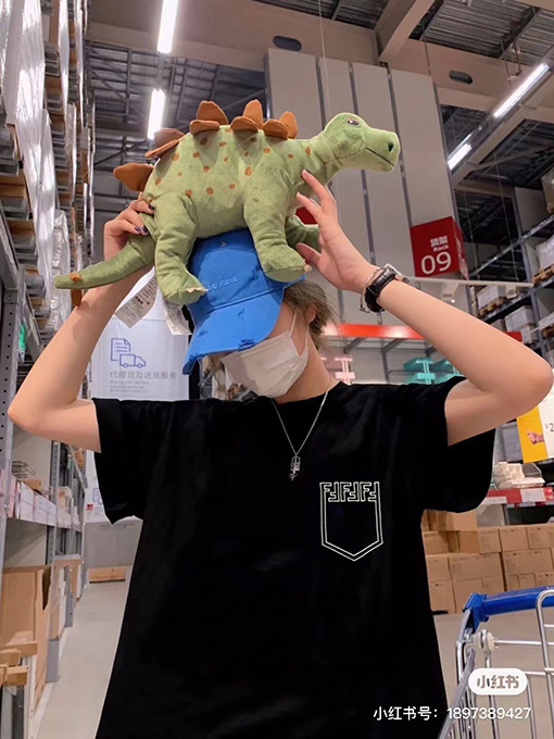23新品!! フェンディ服コピー 半袖 Tシャツの通販 刺繍 ダブル F フェイク ポケット
