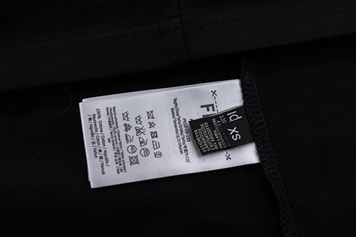 NEW  フェンディ 半袖 Tシャツの通販フラワー四角レタリング  