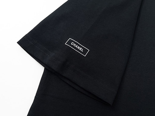 春新商品入荷!! シャネル服コピー ロゴ刺繍Tシャツ