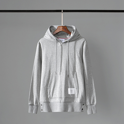 トムブラウン服スーパーコピフード パーカー後ろテープポイント