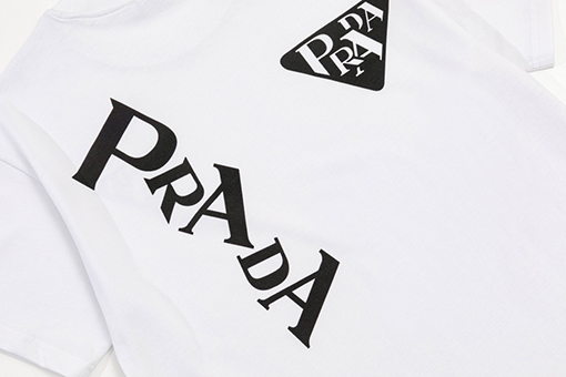 プラダコピープリント半袖Tシャツメンズファッション通販 2色