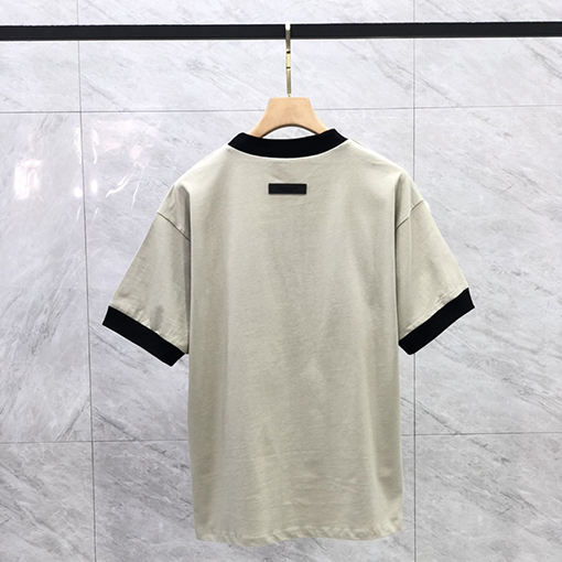 フィアオブゴッド半袖TシャツスーパーコピーFOG ESSENTIALS シーズン8
