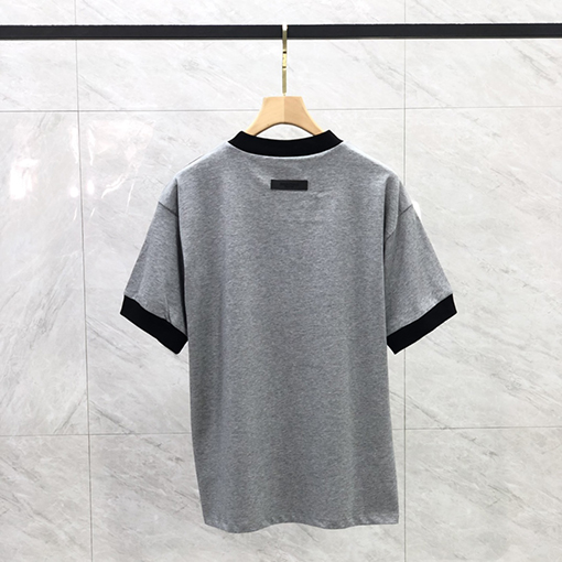 フィアオブゴッド半袖TシャツスーパーコピーFOG ESSENTIALS シーズン8