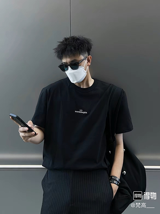 マルタンマルジェラ半袖Tシャツコピー Maison Margiela ロゴ ブラック.ホワイト