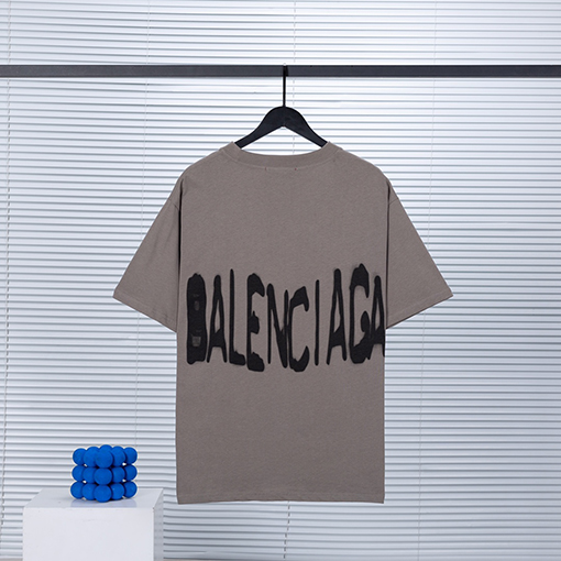 コラボシリーズ✦ グッチ x  バレンシアガ  プリント半袖Tシャツ