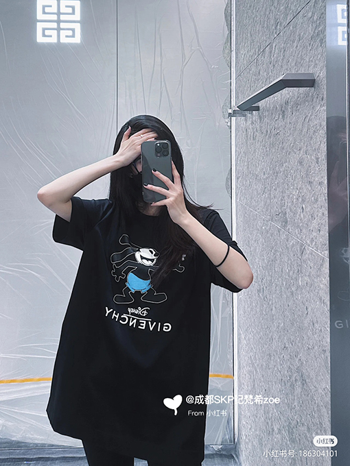 23新品!!ジバンシイ半袖Tシャツ ディズニー前後のプリントTシャツ ★オーバーサイズ
