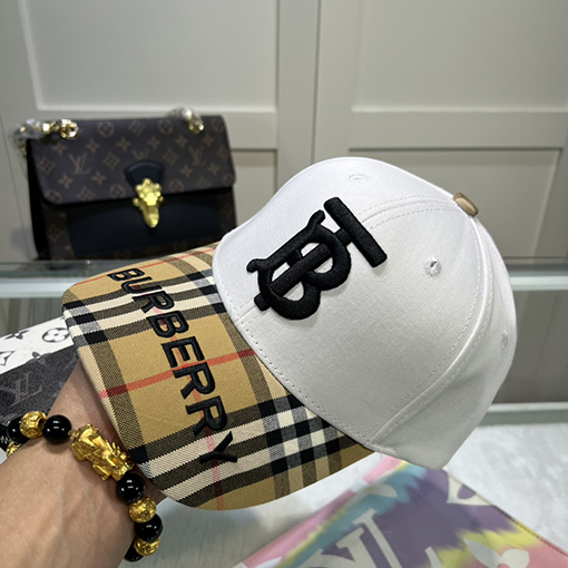 バーバリーCAP  帽子 スーパーコピー  BURBERRY  TBロゴ