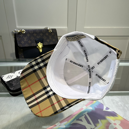 バーバリーCAP  帽子 スーパーコピー  BURBERRY  TBロゴ
