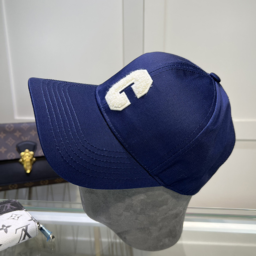 セリーヌ CAP 帽子 スーパーコピー  C ロゴ　３カラー