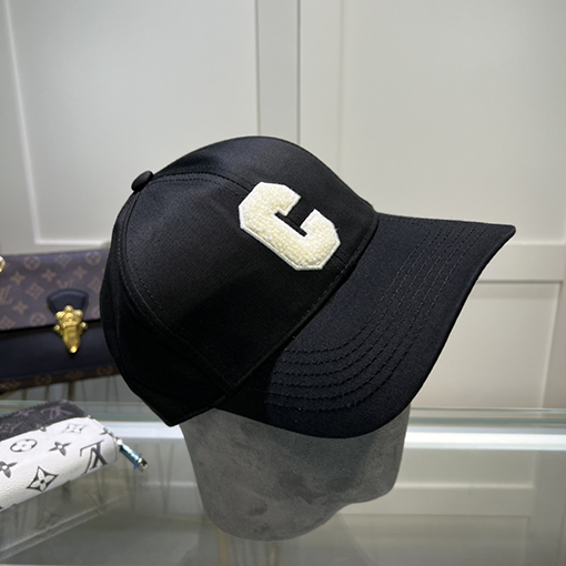 セリーヌ CAP 帽子 スーパーコピー  C ロゴ　３カラー