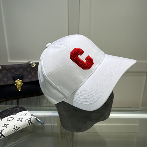 セリーヌ CAP 帽子 スーパーコピー  C ロゴ　３カラー