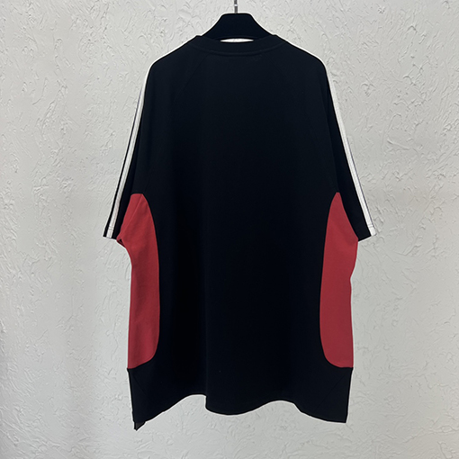 バレンシアガ x アディダス コラボ 半袖Tシャツ スーパーコピー ★オーバーサイズ