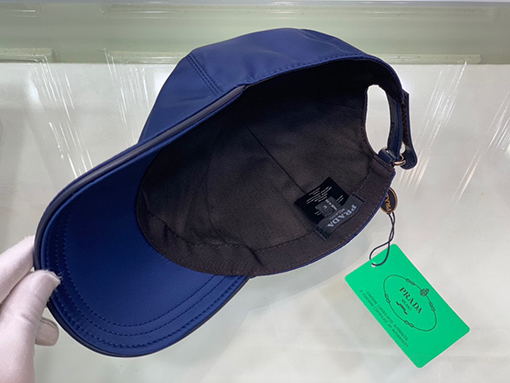 23新品!!プラダ CAP 帽子 コピー  PARADA 三角ロゴプレート