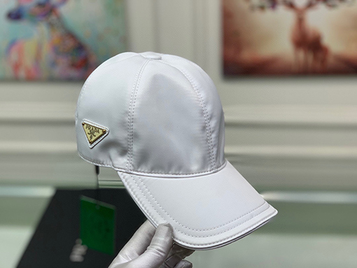 23新品!!プラダ CAP 帽子 コピー  PARADA 三角ロゴプレート