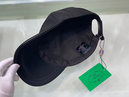 23新品!!プラダ CAP 帽子 コピー  PARADA 三角ロゴプレート