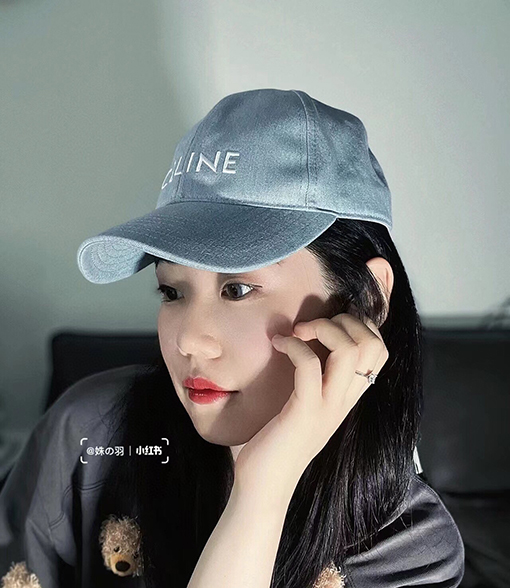 23新品!!セリーヌCAP 帽子スーパーコピー　Celine刺繍ロゴ