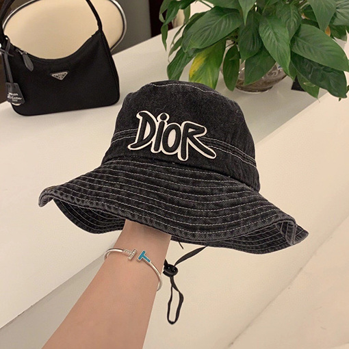 23新品!!  ディオール帽子 コピー  DIORロゴポイント