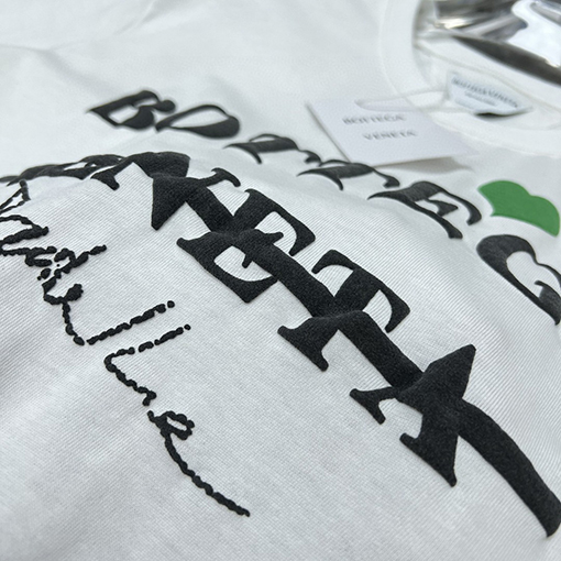 23新品!!ボッテガヴェネタオーバーSIZE 半袖 Tシャツコピー. 全4色