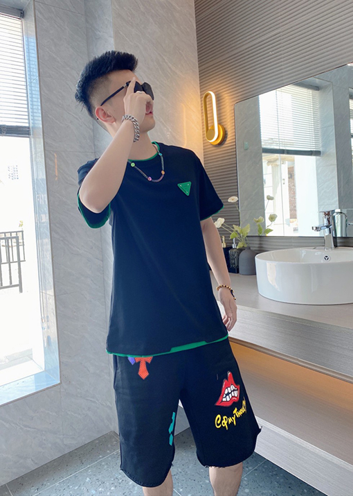 ボッテガヴェネタ 半袖 Tシャツコピー,三角ロゴ