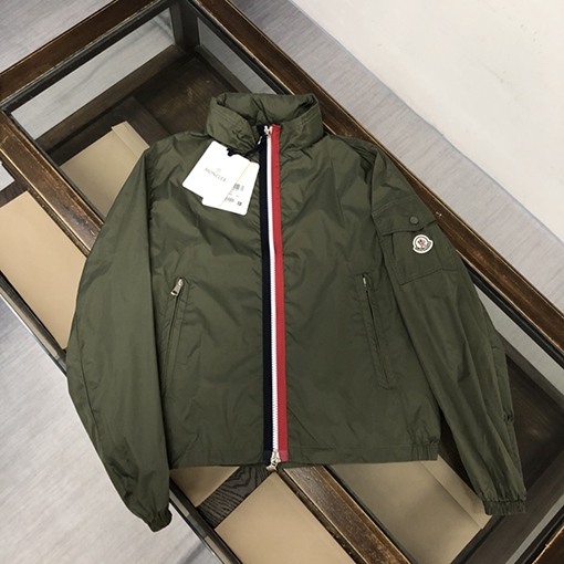 23新品!!モンクレール ジャケット アウター コピー袖ポケットポイント