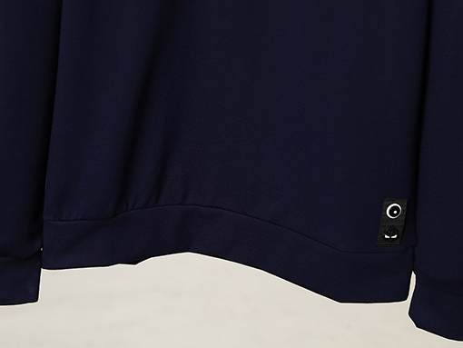 フェンディ スウェットTシャツ  コピー   fendiロゴポイント 全3色