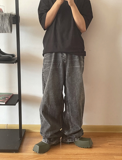23新品!!バレンシアガデニムパンツスーパーコピー ワイドstyle