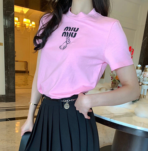 【レディースシリーズ✨】ミュウミュウ半袖Tシャツスーパーコピー レディースファッションの通販