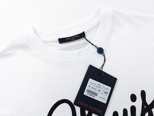 23ss新品!!ルイヴィトン半袖Tシャツスーパーコピー Louis Vuitton ロゴプリント